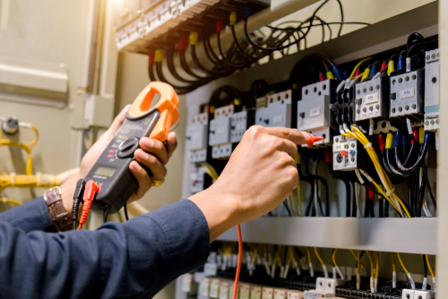 Electrician,Engineer,Work,Tester,Measuring,Voltage,And,Current,Of,Power